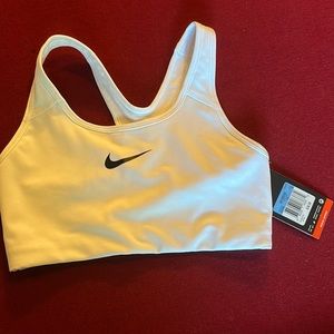 Nike Classic Sports Bra